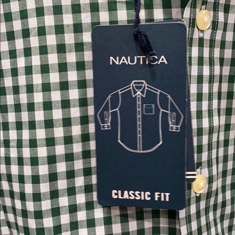 Men’s Nautica green plaid button down - Picture 4 of 5